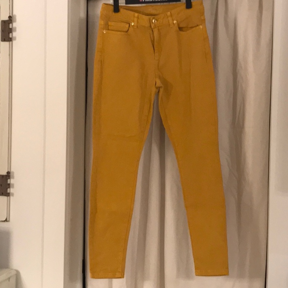 Mustard jeans. Like new. Nice quality. Brushed denim.